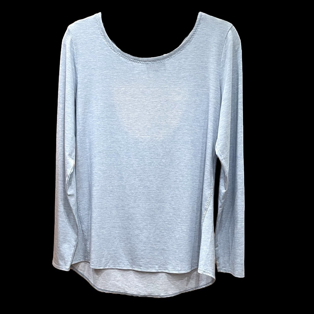Athleta long sleeve top, twist back EUC